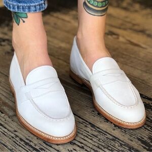 Grenson Fleur ivory/bone suede leather trimmed loafers Size 6